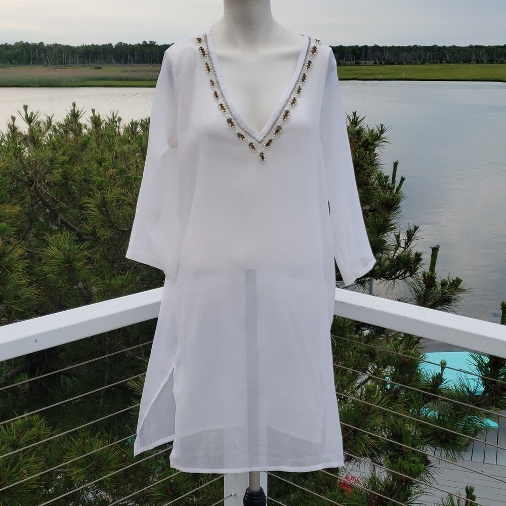 High Style Womens Sheer White Embellished V-neck 3/4 Sleeve Cover-up, Kurti S/M